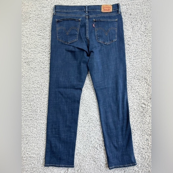 Levi's Jeans Womens 10 Classic Straight Dark Wash Casual Denim Basic Modest - Picture 4 of 4